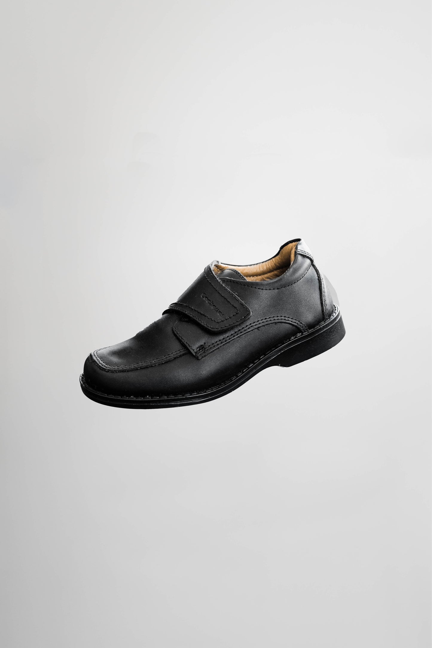 Zapato Escolar Niño – Cierre de Velcro